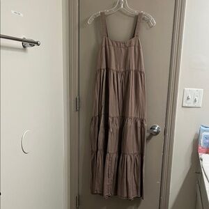 Chic Tan Maxi Dress